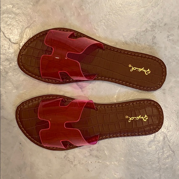 NEW Athena NEON Fuchsia PVC sandal - Picture 5 of 11